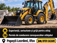 Operator buldoexcavator caterpillar